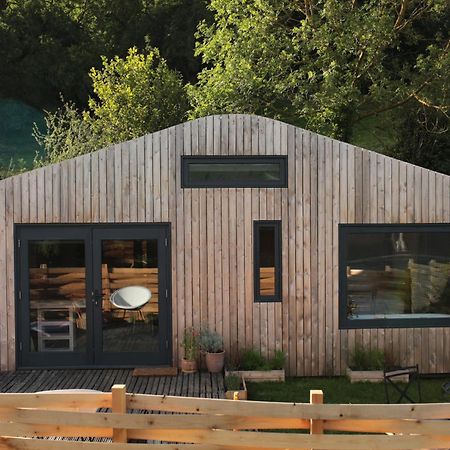 Two Unique Cabins Wrapped In Beautiful Welsh Scenery Presteigne Екстериор снимка