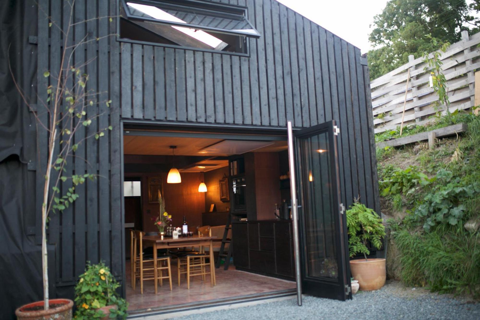 Two Unique Cabins Wrapped In Beautiful Welsh Scenery Presteigne Екстериор снимка